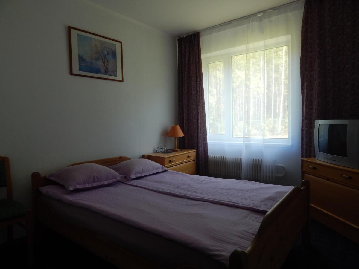 Motel Brencis Iecava Zewnętrze zdjęcie